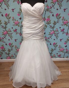 Ivory Morilee mermaid dress, with a sweetheart neckline